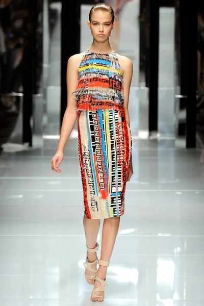 Look 38